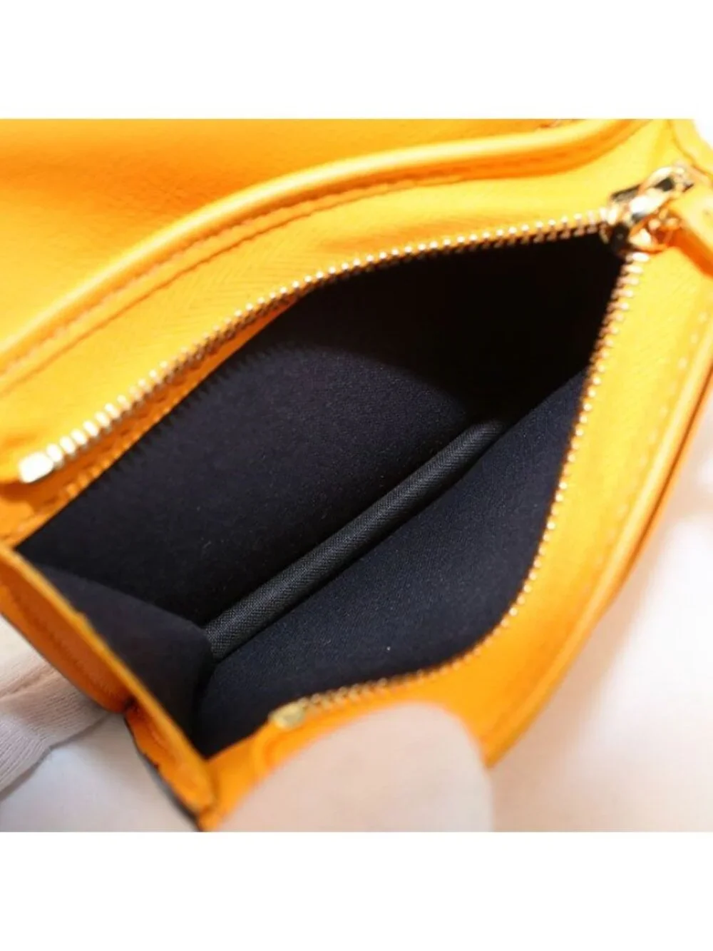 Fendi Baguette Bifold Wallet Calfskin Wallet